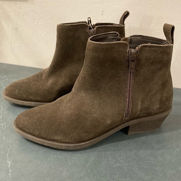 NWT attention sz 6 Mattie brown suede distressed ankle booties - Picture 5 of 14